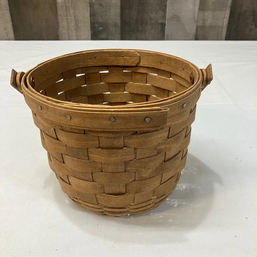 Longaberger 1986 Handwoven Round Wood Basket Swinging Handle USA Made Farmhouse
